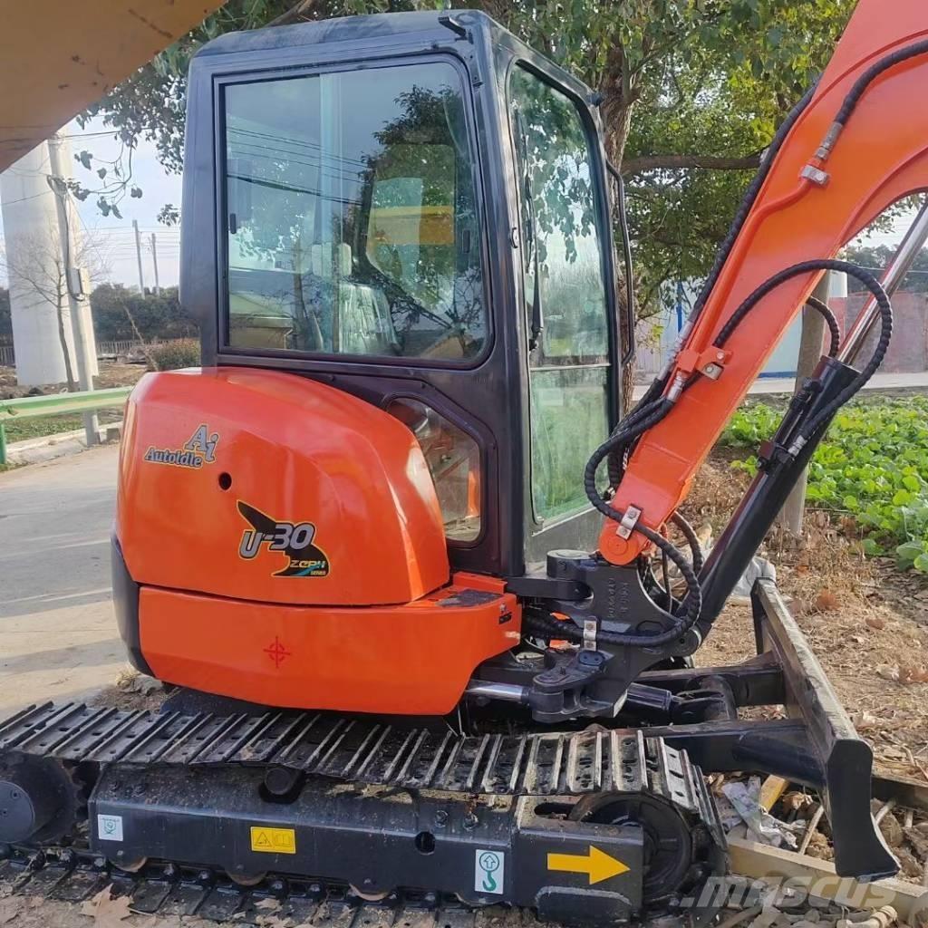 Kubota U 30 Minikaivukoneet < 7t