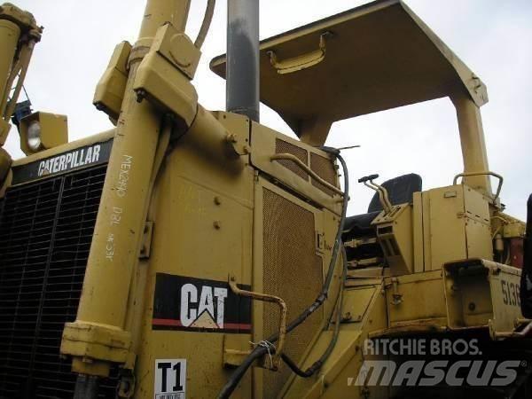 CAT D8L Telaketjupuskutraktorit