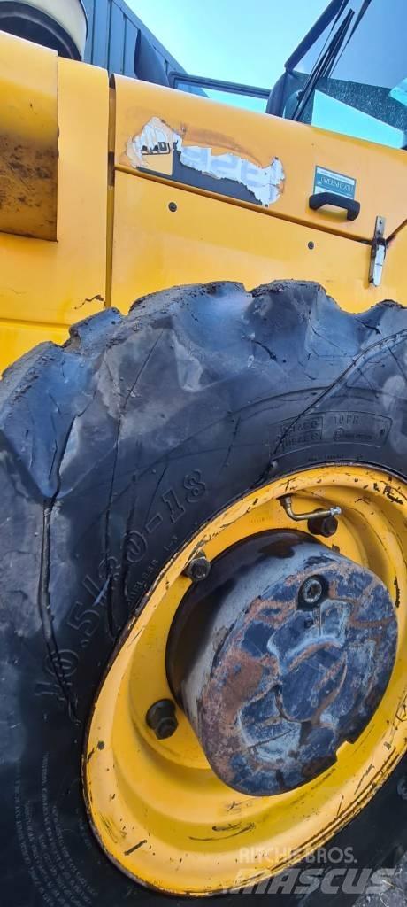 JCB 926 Maastotrukit