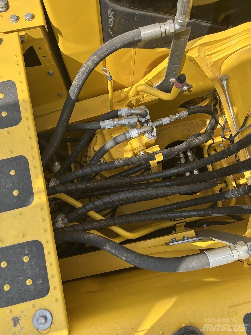 Komatsu PC 240 Telakaivukoneet