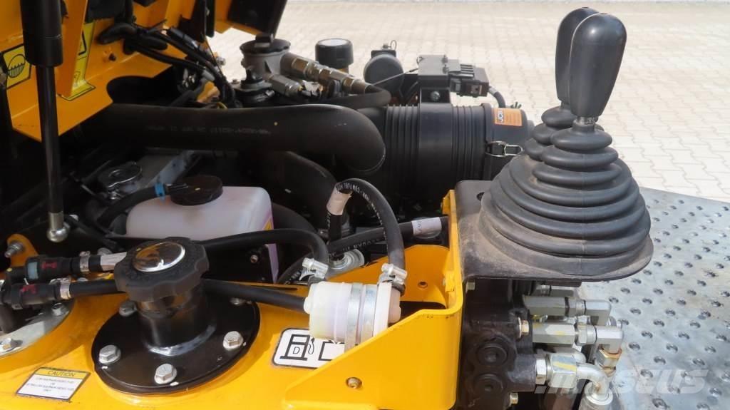 JCB 1T-2HT Minidumpperit