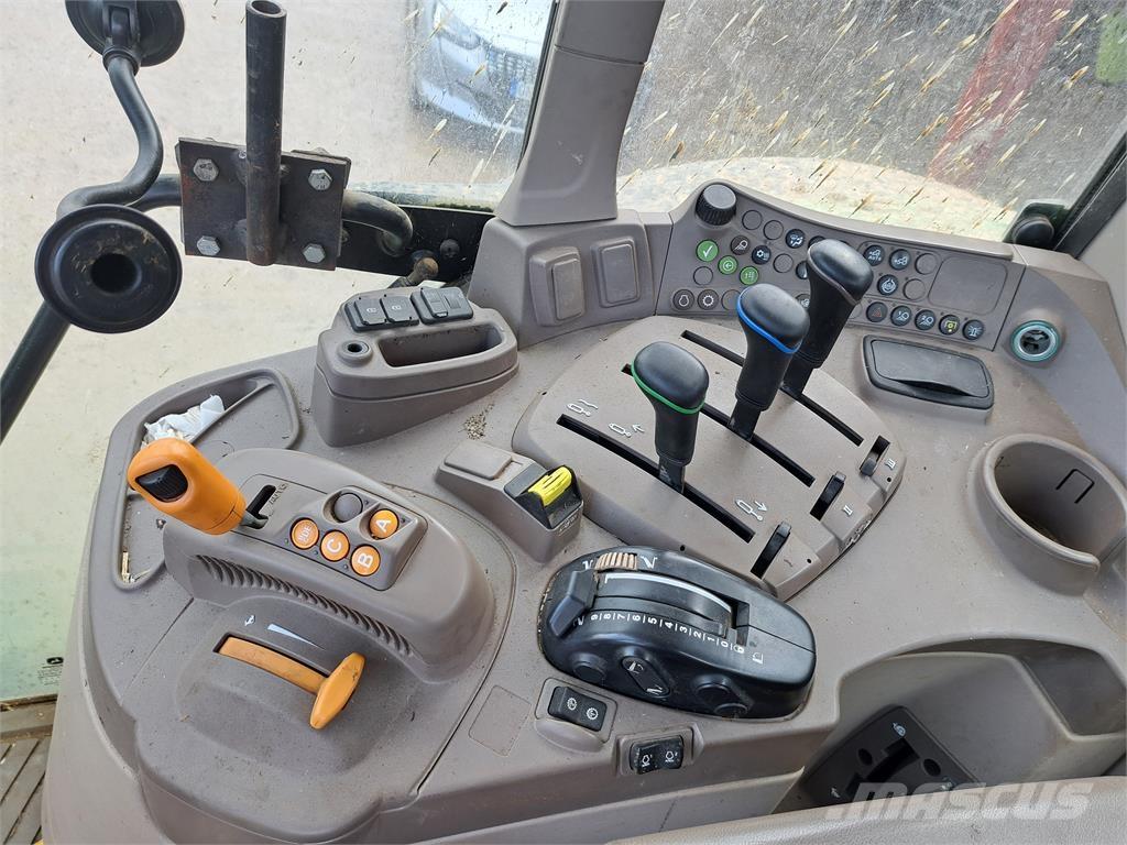 John Deere 6175M Traktorit