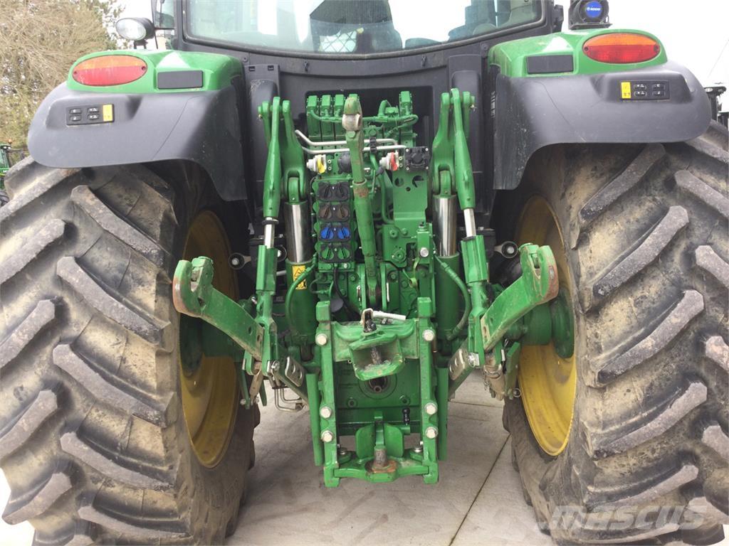 John Deere 6R155 Traktorit
