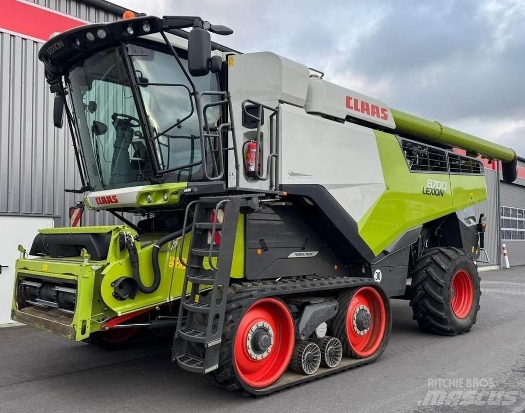 CLAAS 8700TT Leikkuupuimurit