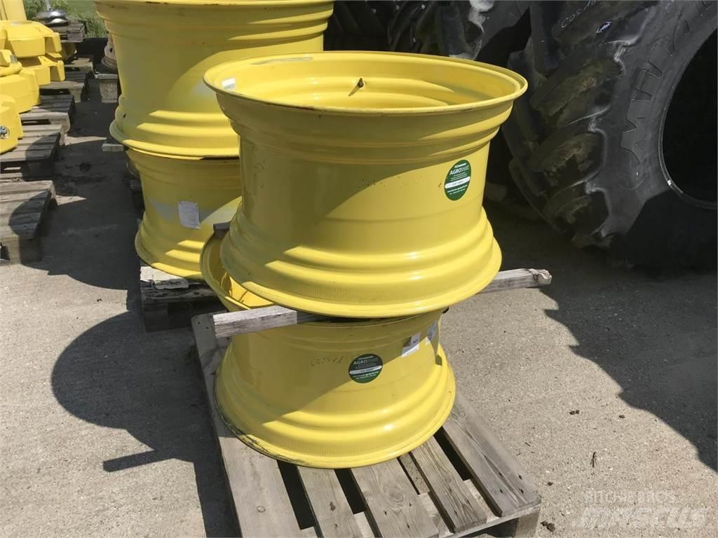 John Deere 18x30 Renkaat ja vanteet