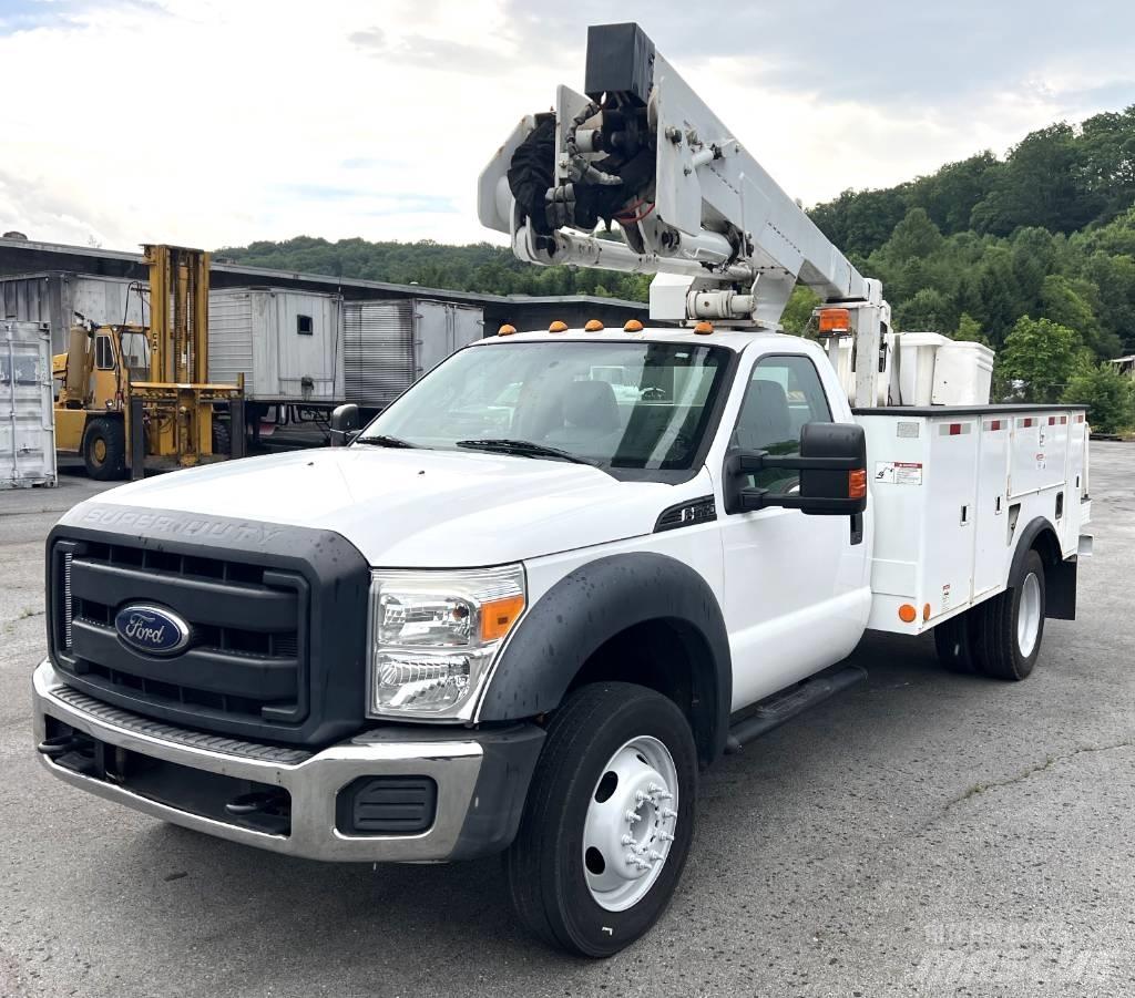 Ford F 550 Nostolava-autot