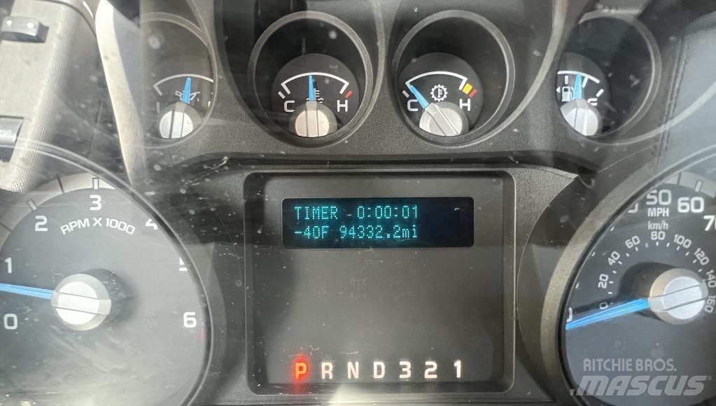 Ford F 550 Nostolava-autot