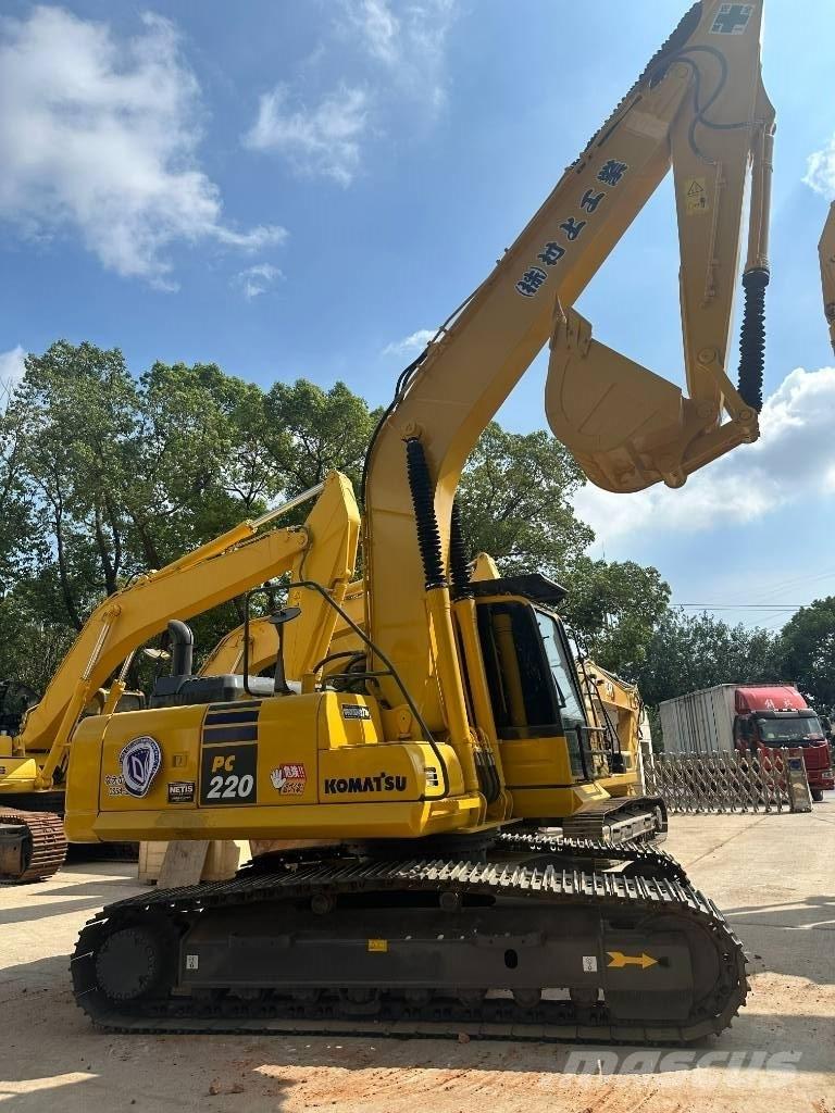 Komatsu PC 220-8 Telakaivukoneet