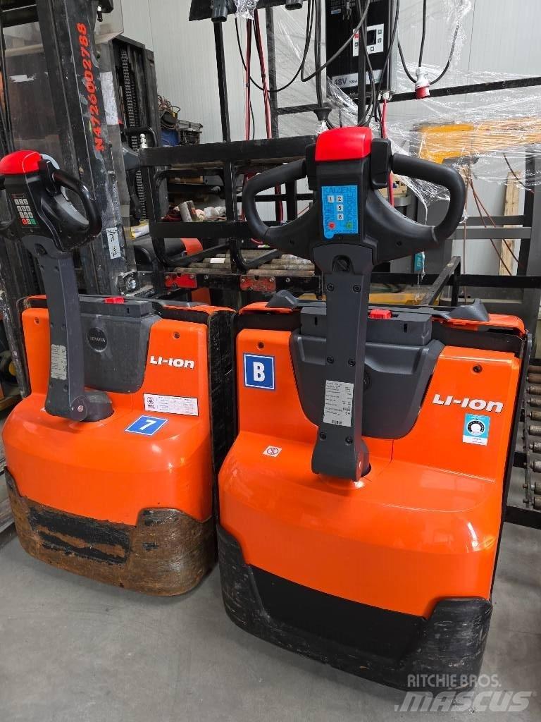 Toyota LWE 140 Matalakeräilytrukit