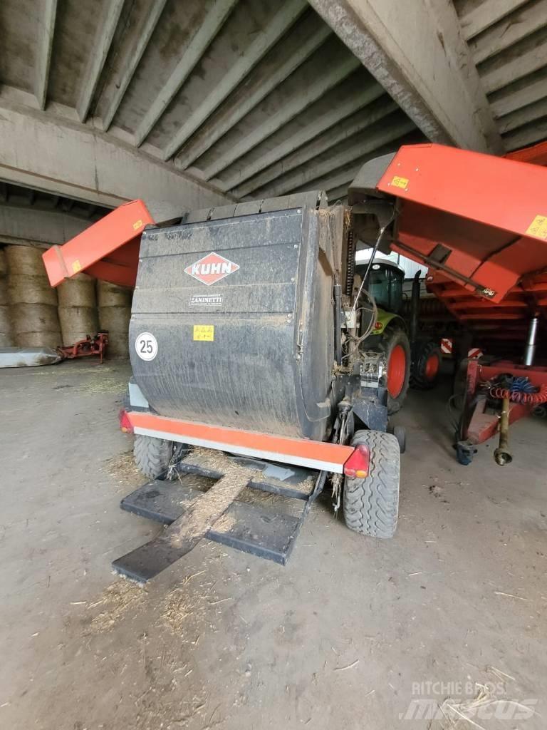Kuhn VB 2160 Pyöröpaalaimet