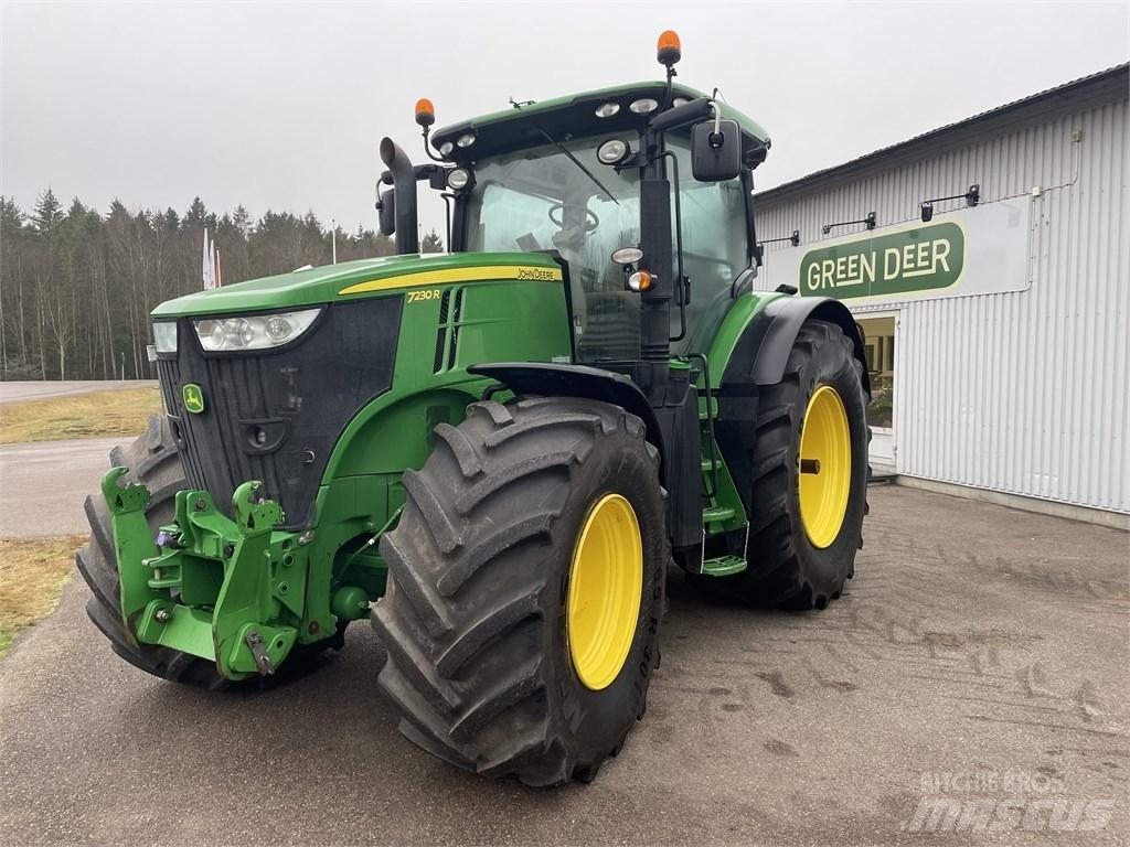 John Deere 7230R Traktorit
