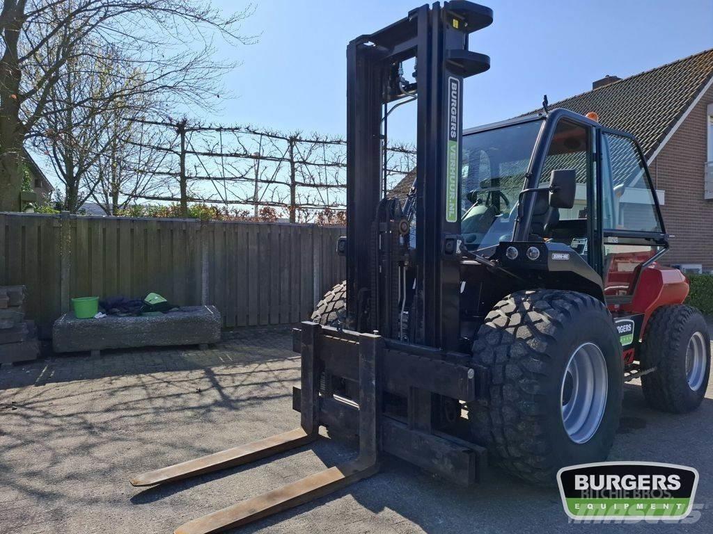 Manitou M50-4 Maastotrukit