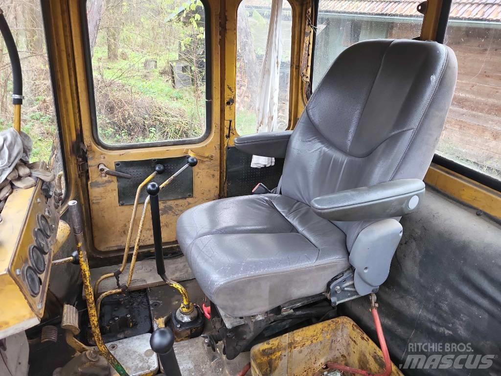 Chtz T 130 Telaketjupuskutraktorit