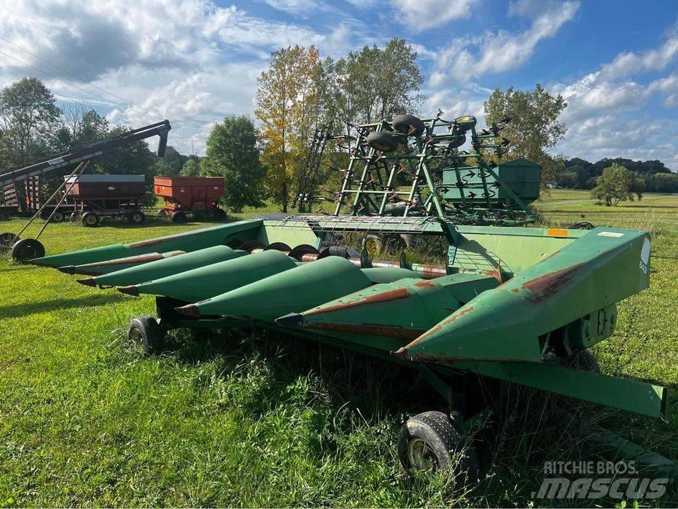 John Deere 643 Leikkuupöydät