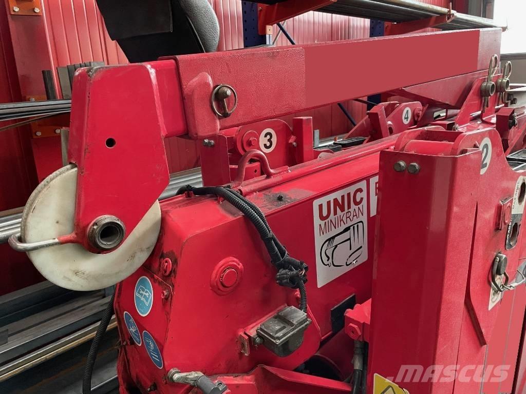 Unic B-345 Mininosturit