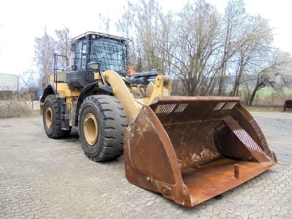CAT 950 M Pyöräkuormaajat