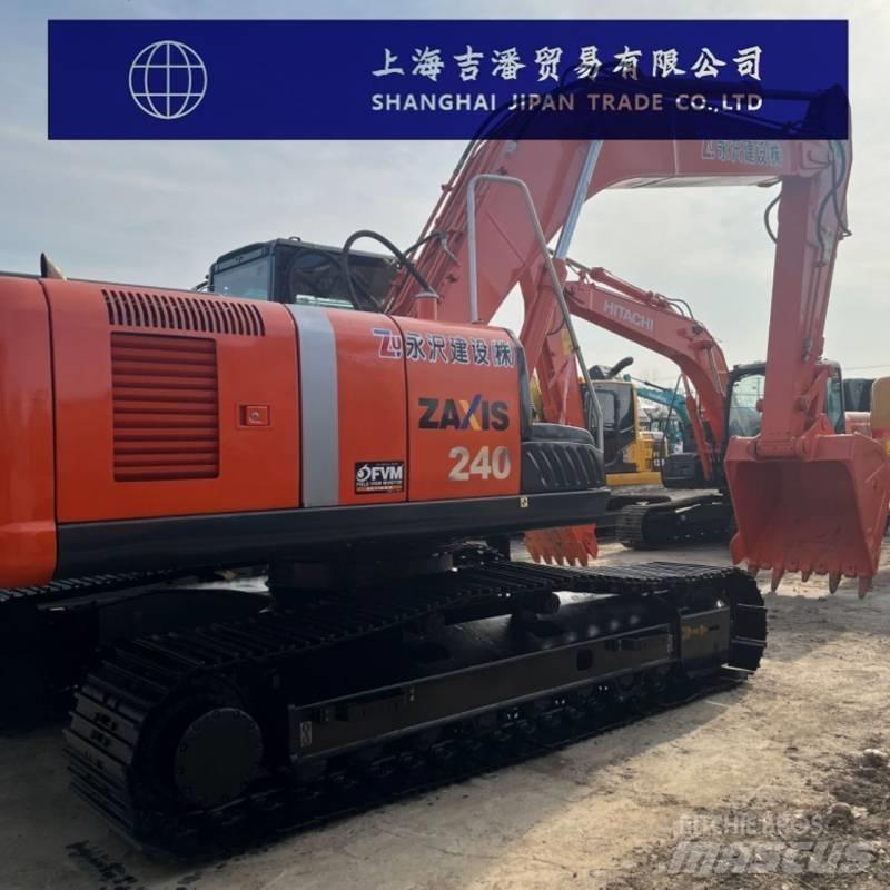 Hitachi ZX 240 Telakaivukoneet