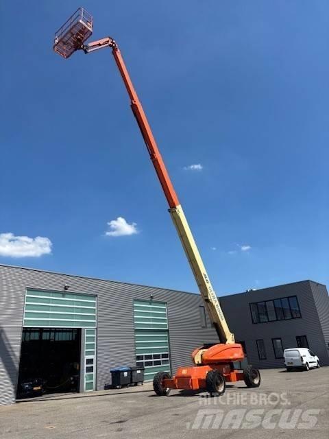 JLG 1200 SJP Teleskooppipuominostimet