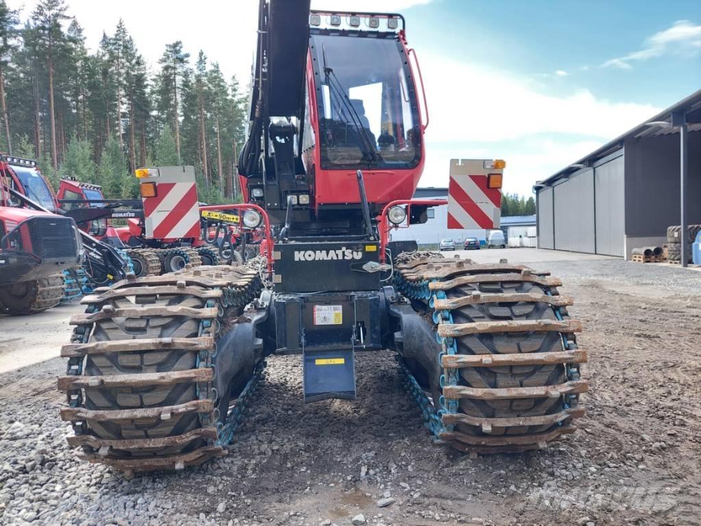 Komatsu 901 XC Harvesterit