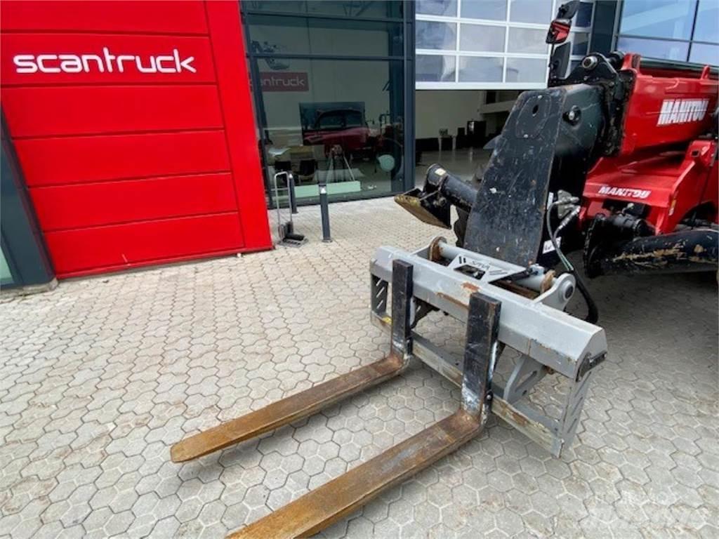 Manitou MT1135 Kurottajat