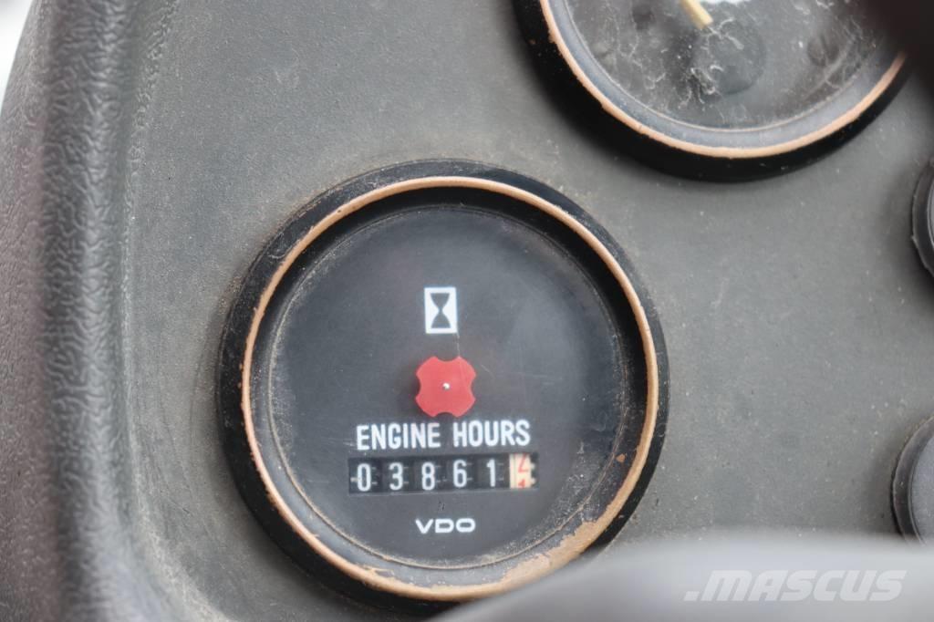 Manitou MT 732 Kurottajat