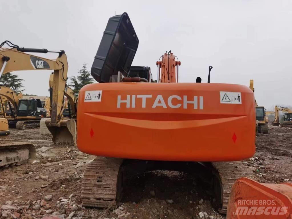 Hitachi ZX 250 Telakaivukoneet