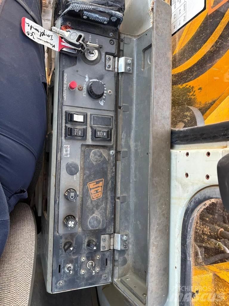 JCB JS130W Pyöräkaivukoneet