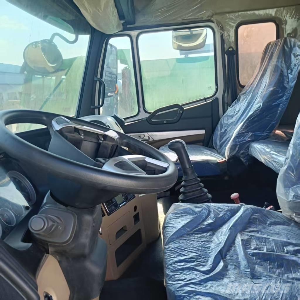 Howo 371 6x4 Vetopöytäautot