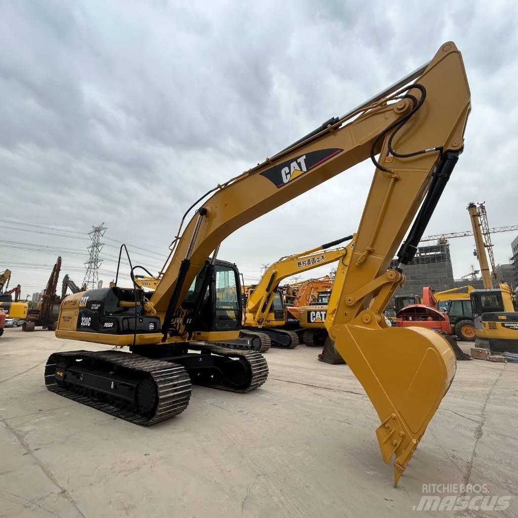 CAT 320C Telakaivukoneet