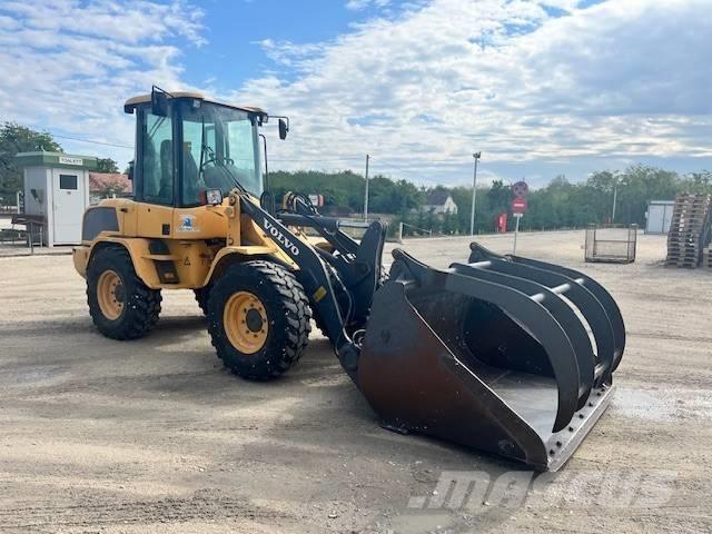 Volvo L 30 G Pyöräkuormaajat