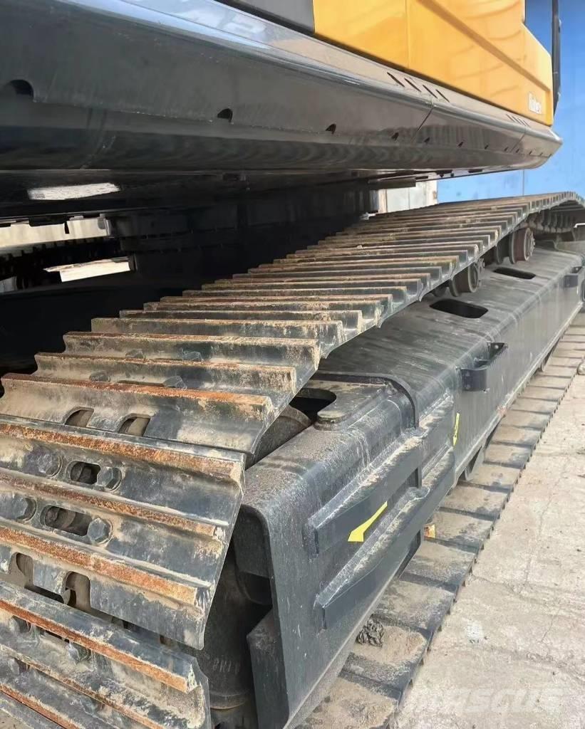 Hyundai 305LC Telakaivukoneet