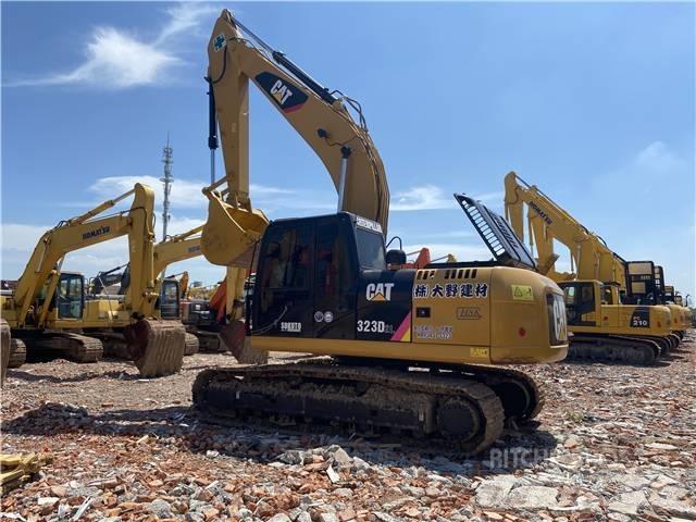 CAT 323D2L Telakaivukoneet