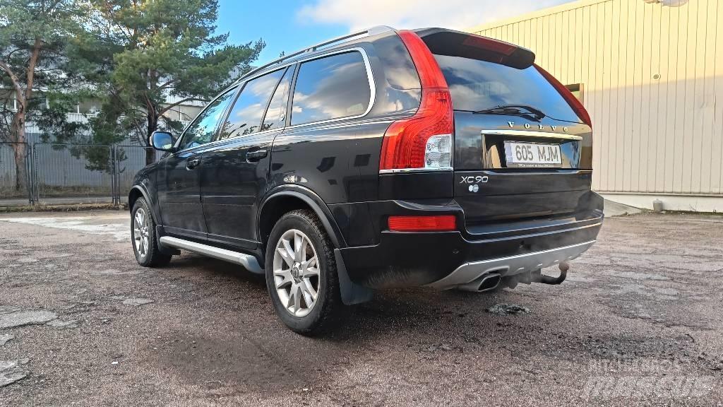 Volvo XC 90 Henkilöautot