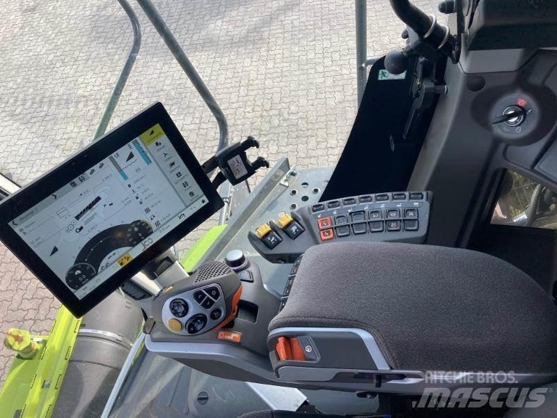 CLAAS LEXION 7500 Leikkuupuimurit