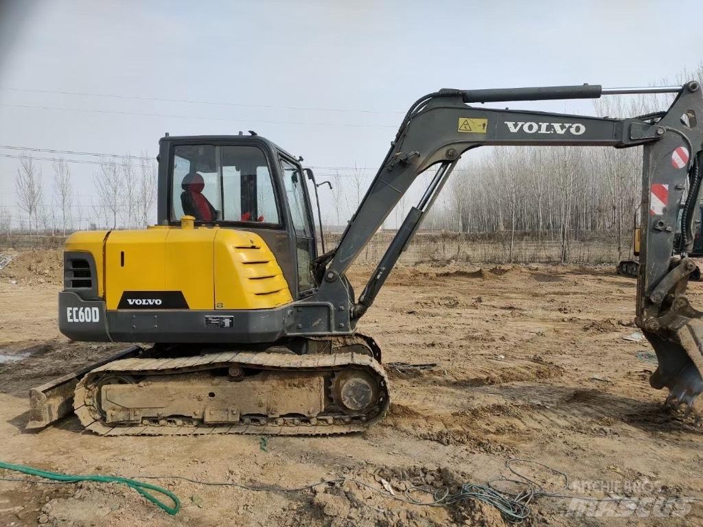 Volvo EC 60D Midikaivukoneet 7t - 12t
