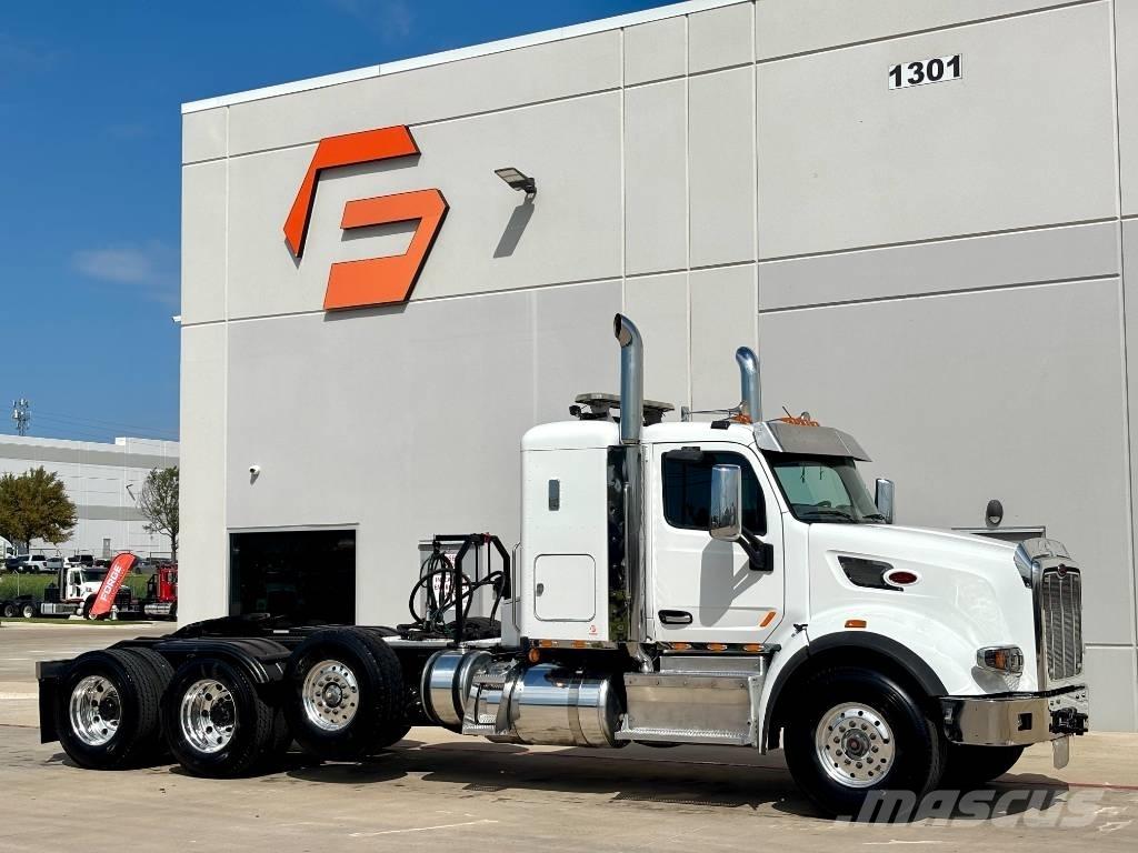 Peterbilt 567 Vetopöytäautot