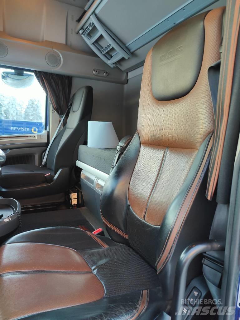 DAF XF 530 FTS Vetopöytäautot