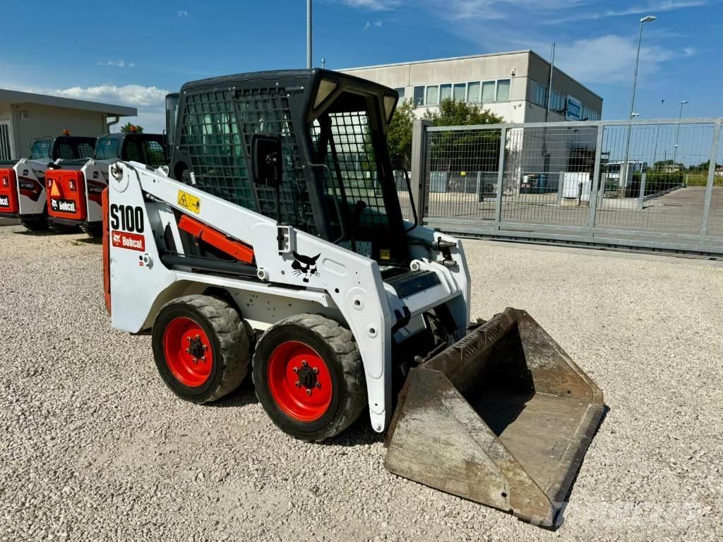 Bobcat S 100 Liukuohjatut kuormaajat