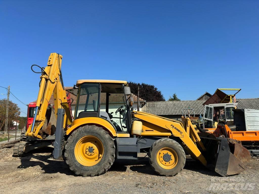 Fermec 860 Kaivurikuormaajat