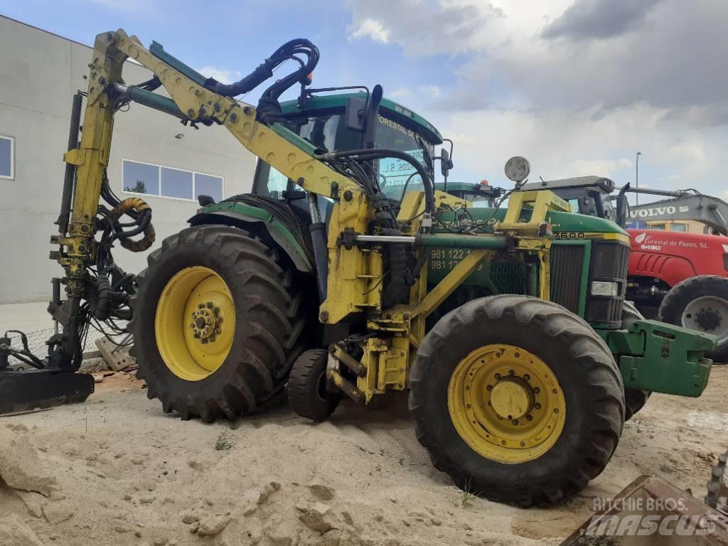 John Deere 7600 Traktorit