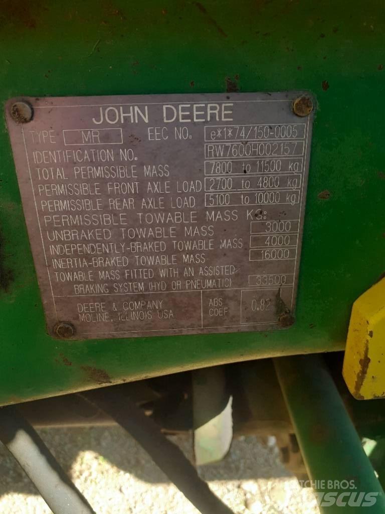 John Deere 7600 Traktorit