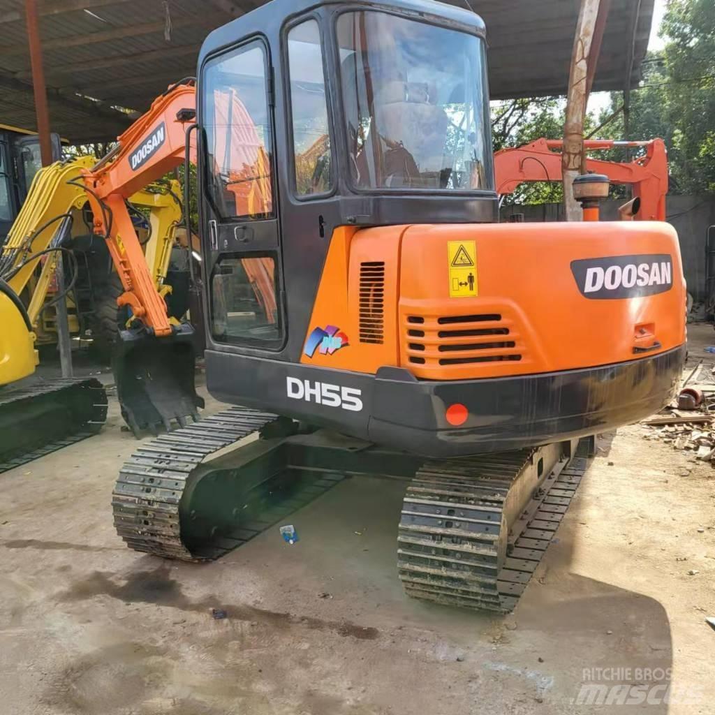 Doosan DH 55 Minikaivukoneet < 7t