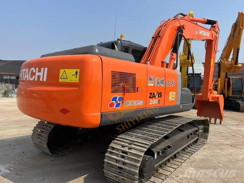 Hitachi ZX 210-3 G Telakaivukoneet