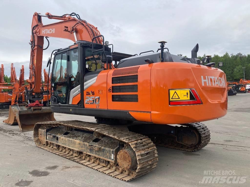 Hitachi ZX250LC-7 Telakaivukoneet