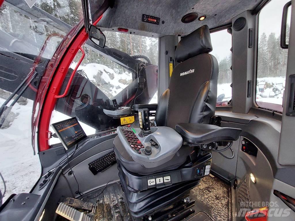 Komatsu 901XC Harvesterit