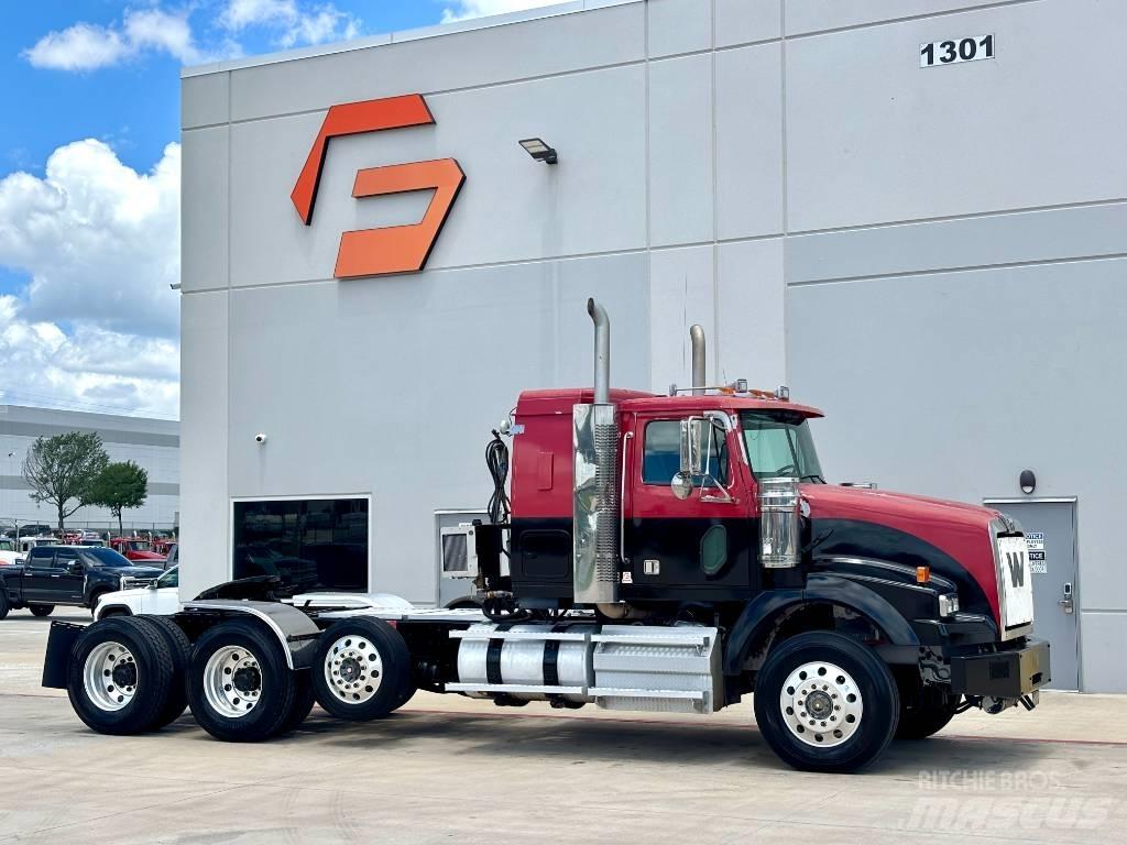 Western Star 4900 Vetopöytäautot
