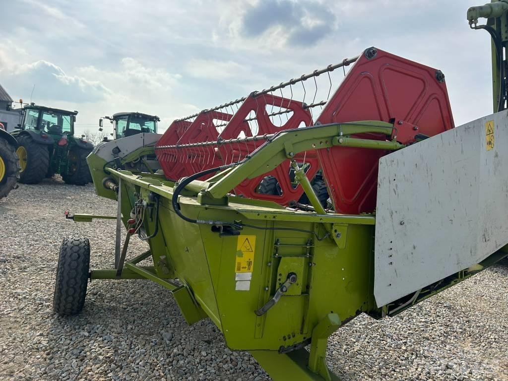CLAAS Medion 310 Leikkuupuimurit