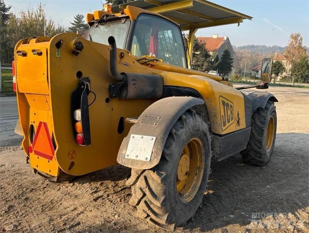 JCB 535-95 AGRI Maatalouskurottajat