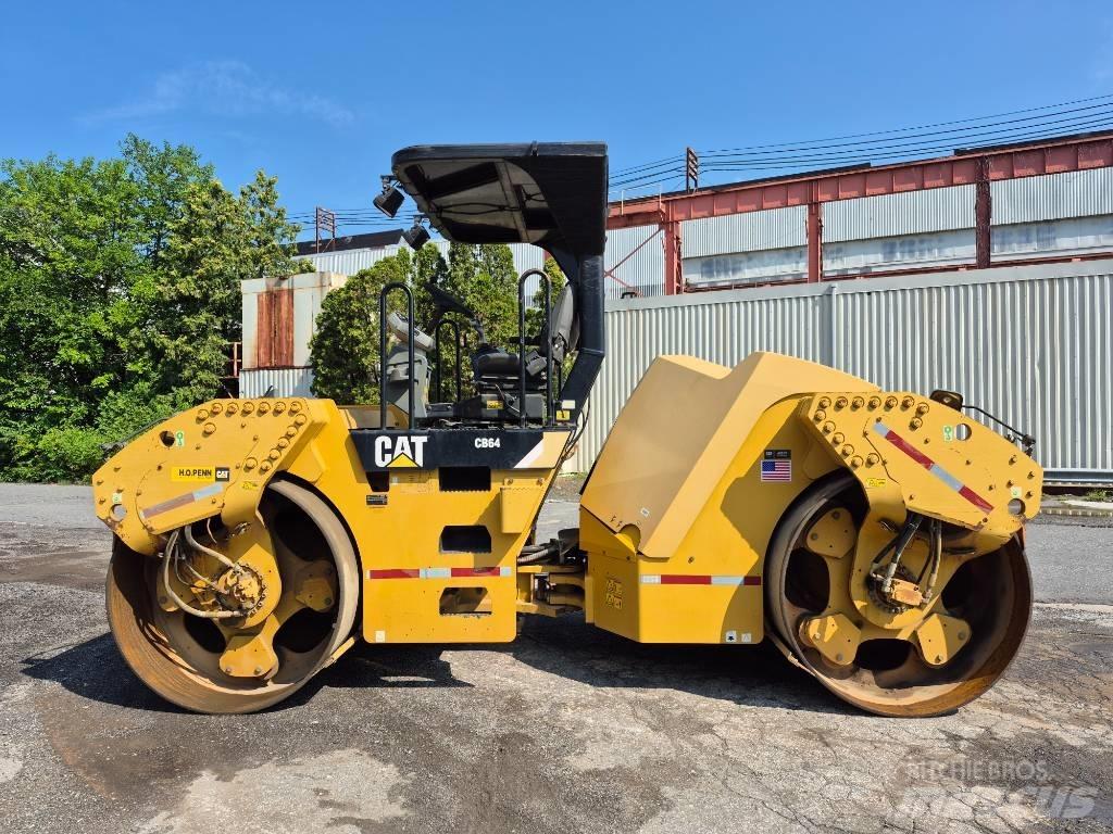 CAT CB 64 Tandemjyrät