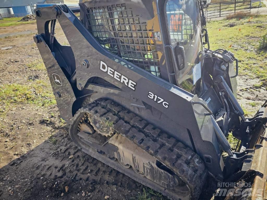 John Deere 317 G Liukuohjatut kuormaajat